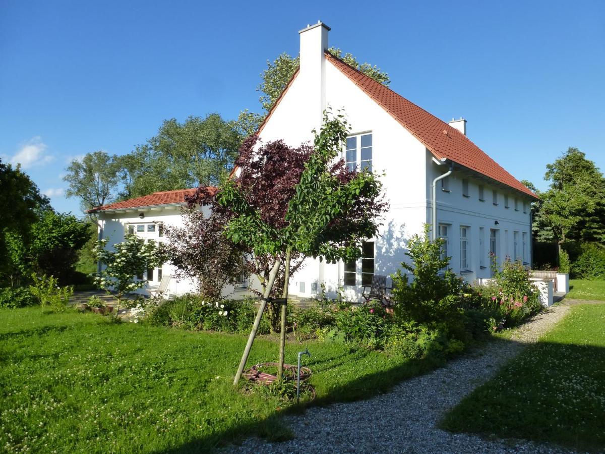 Traumhaftes Luxus-Ferienhaus Warnkenhagen  Exterior foto
