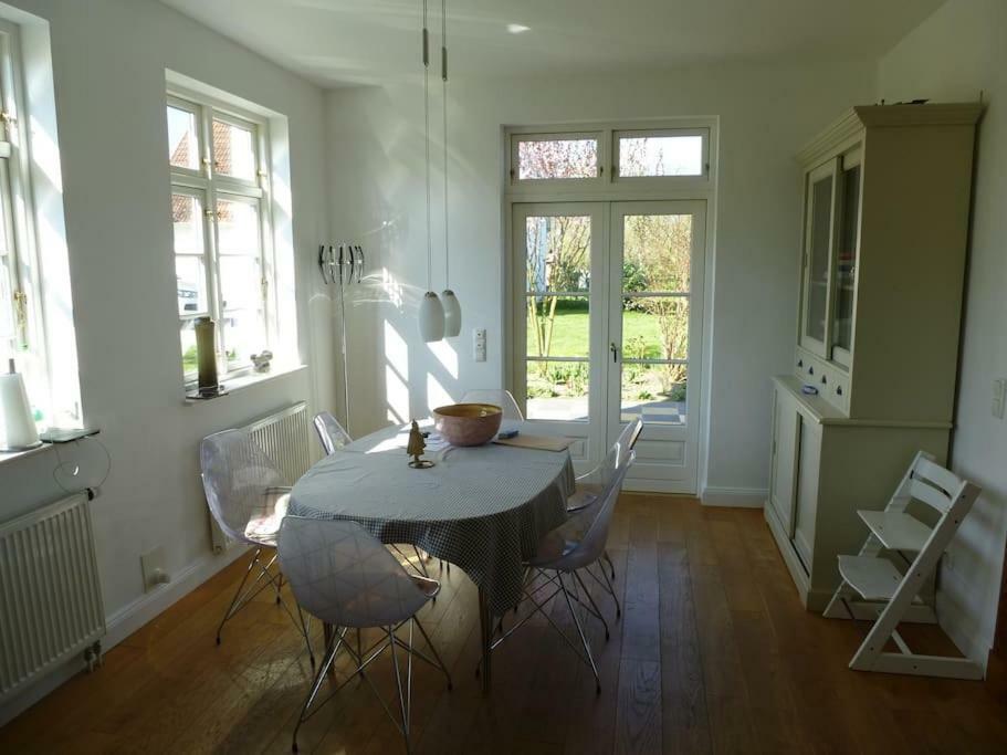 Traumhaftes Luxus-Ferienhaus Warnkenhagen  Exterior foto